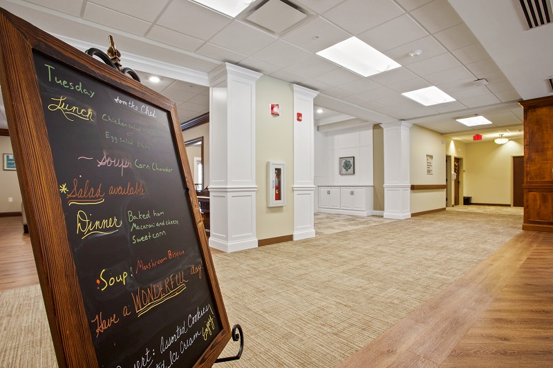 Dining at The Preserve with a Caregiver and Resident